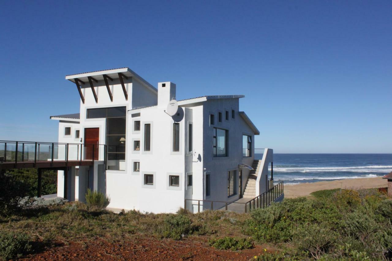 Oyster Bay Beach House Exterior photo